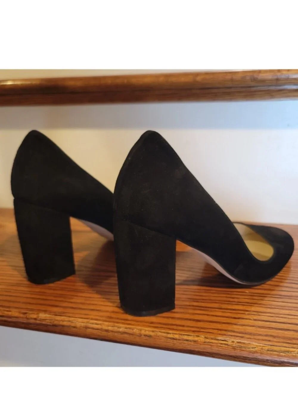BUTTER Made In Italy Black Ladies Business Dress Shoes Suede Chunky Heels sz 7